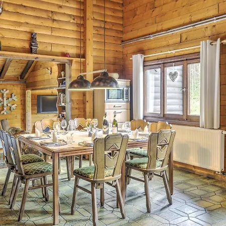 Cozy Chalet In With Forest Nearby
