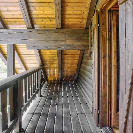 Шале Cozy Chalet In With Forest Nearby